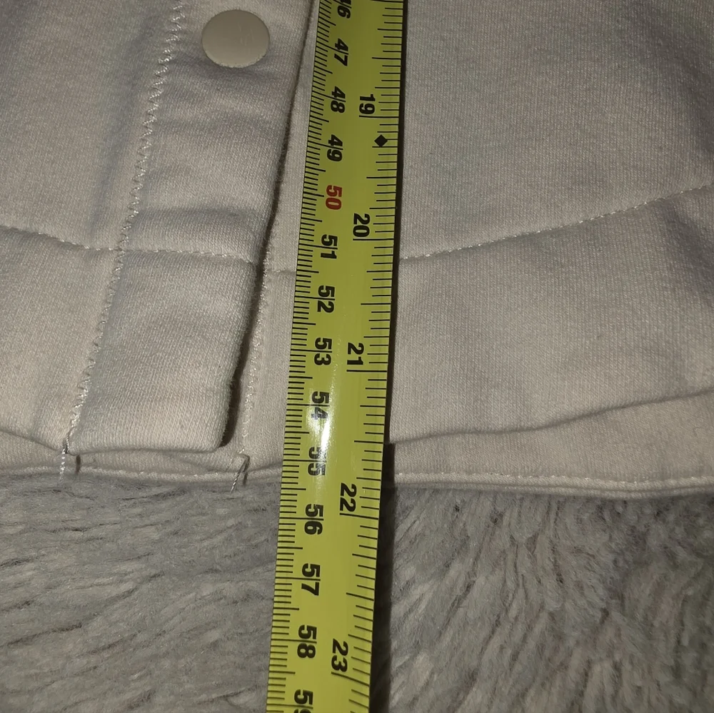 Athleta Girl Cream Thick Shacket Size 6 - XS